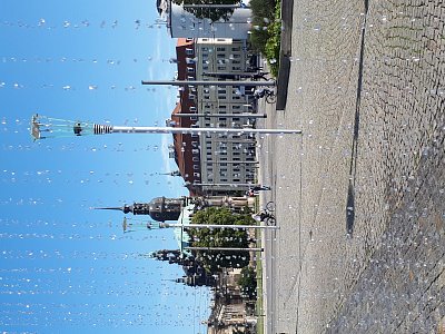 Věže za vodními kapkami