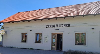 31-kavarna-zrnko-v-hrnku.jpg