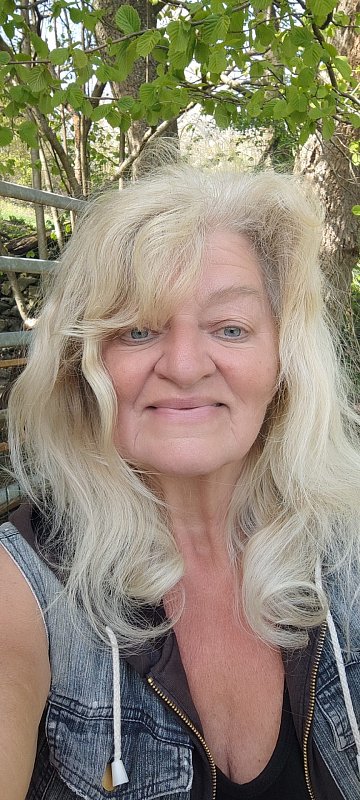 Dana Straková