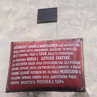 49-kostel-sv.-bartolomeje-informacni-deska.jpg