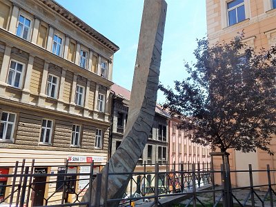 Stuha - pocta básníku J. Seifertovi