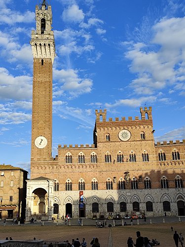 7-siena-2.jpg