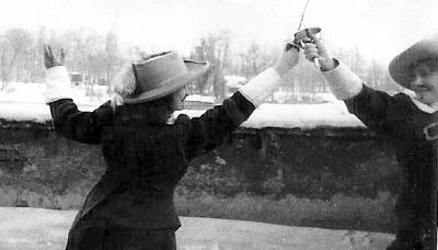 9-Souboj Ireny a Tondy