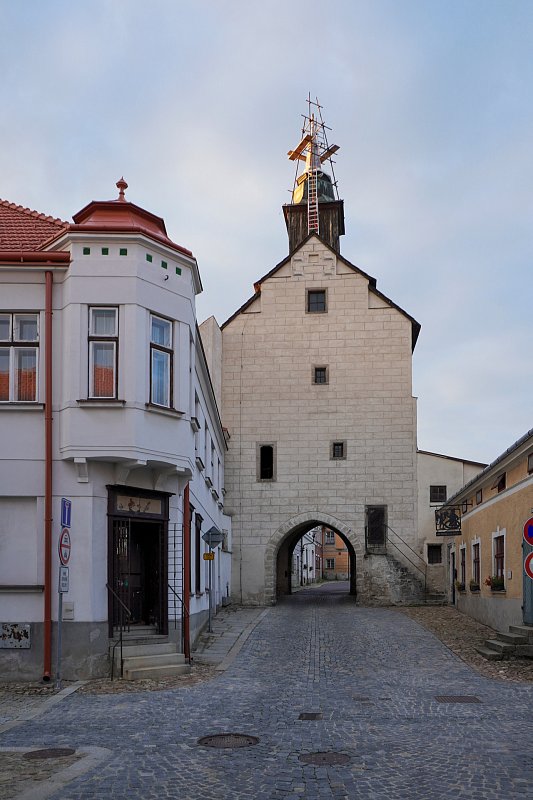 29 Dačická brána