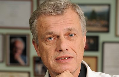 Vladimír Beneš: Operovat? Neoperovat? 