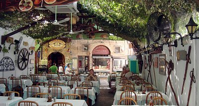 Kde zůstali lidé? *