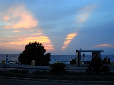 Západ slunce. Rhodos, Řecko