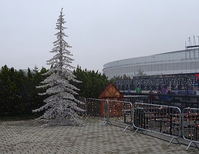 Na střeše Galerie Harfa