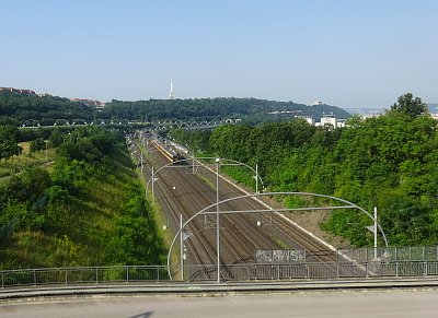 Na kolejích čeká vrah