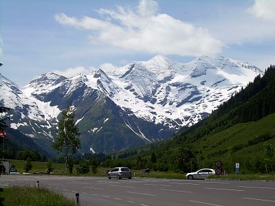 Parkoviště na začátku Grossglocknerstrasse