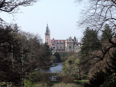 Průhonický zámek - tento pohled nikdy neomrzí.