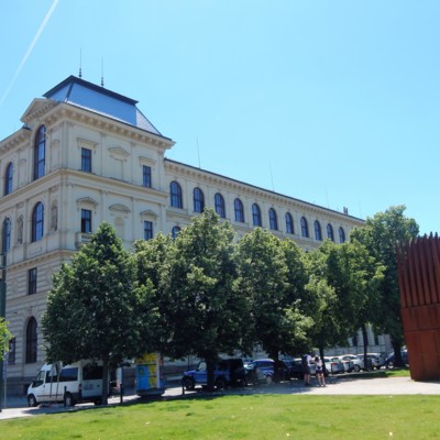 Praha - Alšovo nábřeží