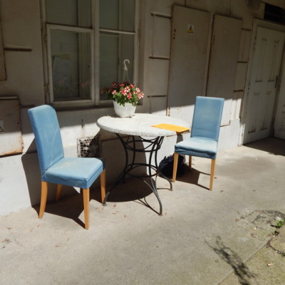 Dvorek v Mostecké ulici