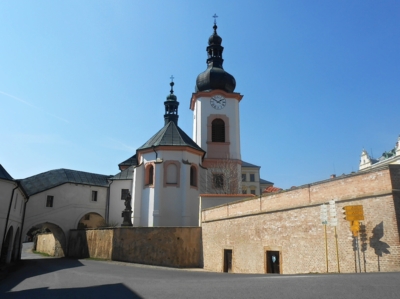 Jaro v zámeckých parcích