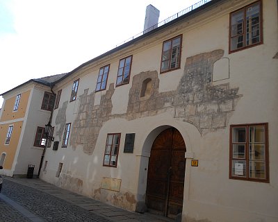 Dům u koulí (Fr. Šrámek)