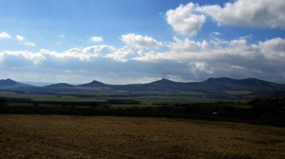 Předjarní Středohoří