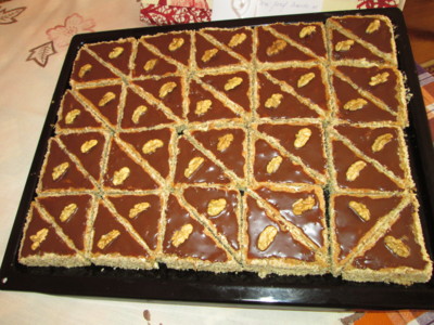 OŘECHOVÉ TROJHRANKY