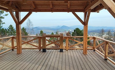 Odpočívadlo s vyhlídkou na Resslu