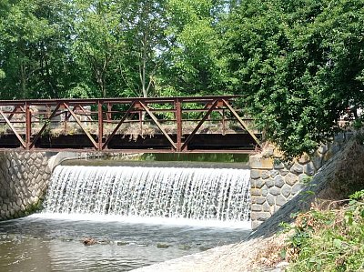 Teče voda, teče...