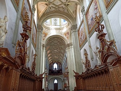 Krásná řezbářská práce