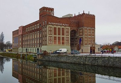 Automatické mlýny v Pardubicích*