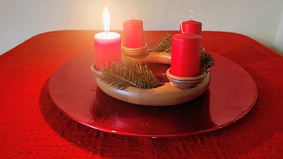 Advent začíná Nadějí