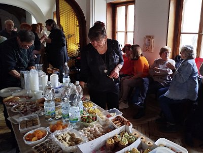 Květinka a Mirek vybírají