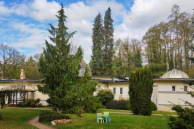 Rücklovy sluneční lázně*