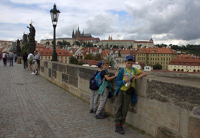 Na Karlově mostě