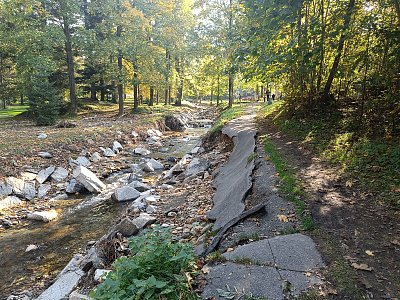 Když tekla, kudy neměla ...