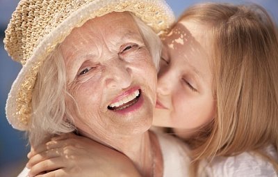 Nový problém seniorů: chybí jim vnoučata
