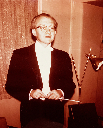 Karel Husa krátce po emigraci do USA.png