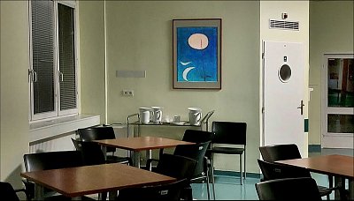 Miró v jídelně pacientů *