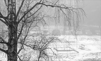 Mlha ráno, v poledne, večer, ba i v noci ...