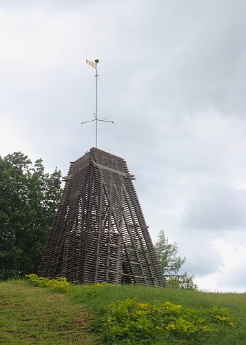 Rozhledna Bára na vrchu Hůra - vysoká 26 m