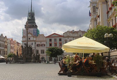 Jsme zpátky na náměstí