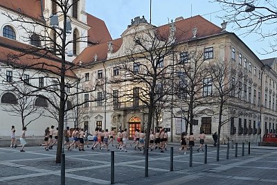 Nahá míle v Brně *