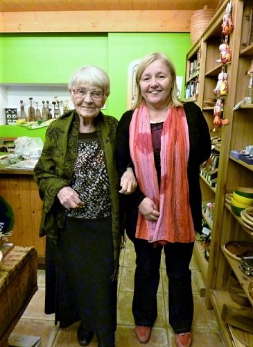 P1110946 (467x640).jpg