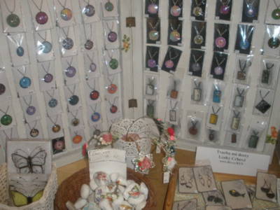 Šperkařský worhrshop ve Volyni.