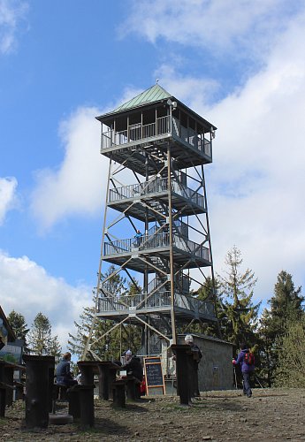 Až k rozhledně Velká Čantoryje 995 m