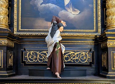 Socha sv. Terezie z Lisieux*