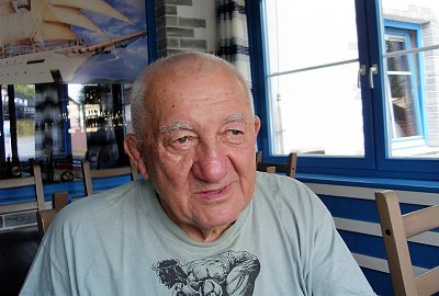 V třiaosmdesáti letech zemřel herec, kaskadér a moderátor Zdeněk Srstka