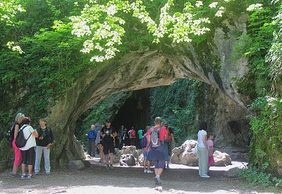 Krasová Jeskyně Šipka (národní přírodní památka)