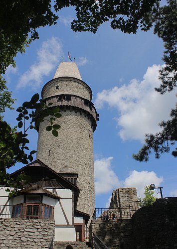 Štramberský hrad s trúbou ze 14. století