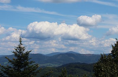 Lysá hora na obzoru