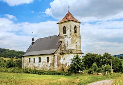 Neratov a Vrchní Orlice aneb dva rozdílné příběhy kostelů z Orlických hor