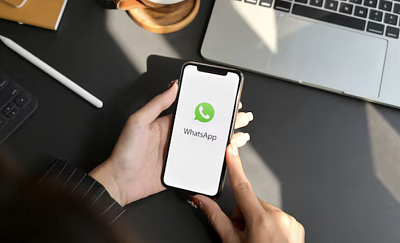 Šmejdi útočí přes WhatsApp. Ignorujte zprávy od známých, kteří žádají o peníze!