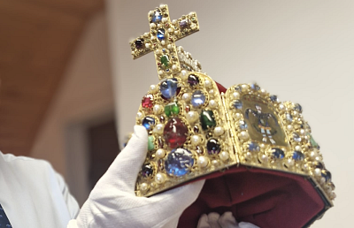 V Klášteře Minoritů Praha budou vystaveny faksimile korunovačních klenotů lucemburských panovníků