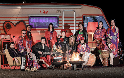 Pražské křižovatky v říjnu s láskyplným programem