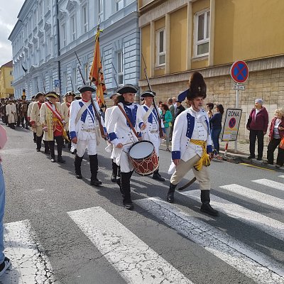 Průvod městem byl skutečně velkolepý